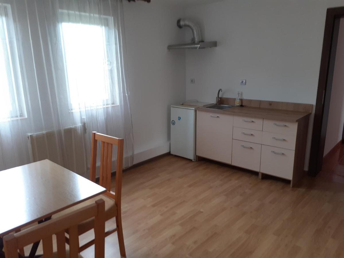Casa Cionca Guest House Gilău Eksteriør bilde